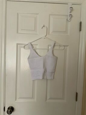 White Ribbed V-Neck Crop Camisole - Women